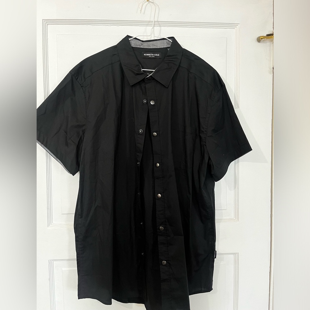 Kenneth Vole Men’s Snap Button Down Short Sleeved Shirt- NWT
